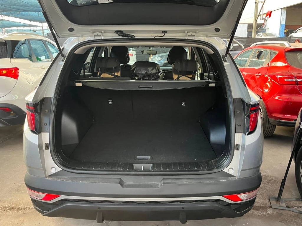 Hyundai Tucson 2.0 Nx4 Plus 4x2 At 5p año 2023