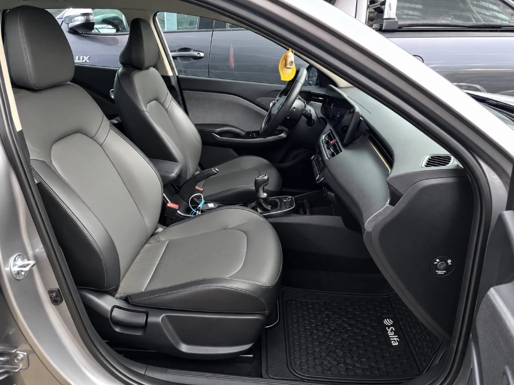 Kia K3 Cross Ex 16l 6mt Full año 2025