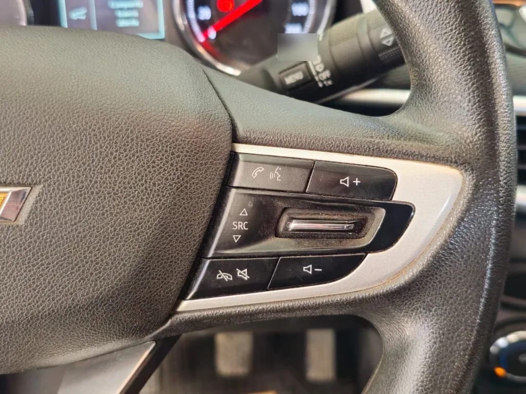 Chevrolet Tracker 1.2t Ltz Fwd Mt 5p año 2022