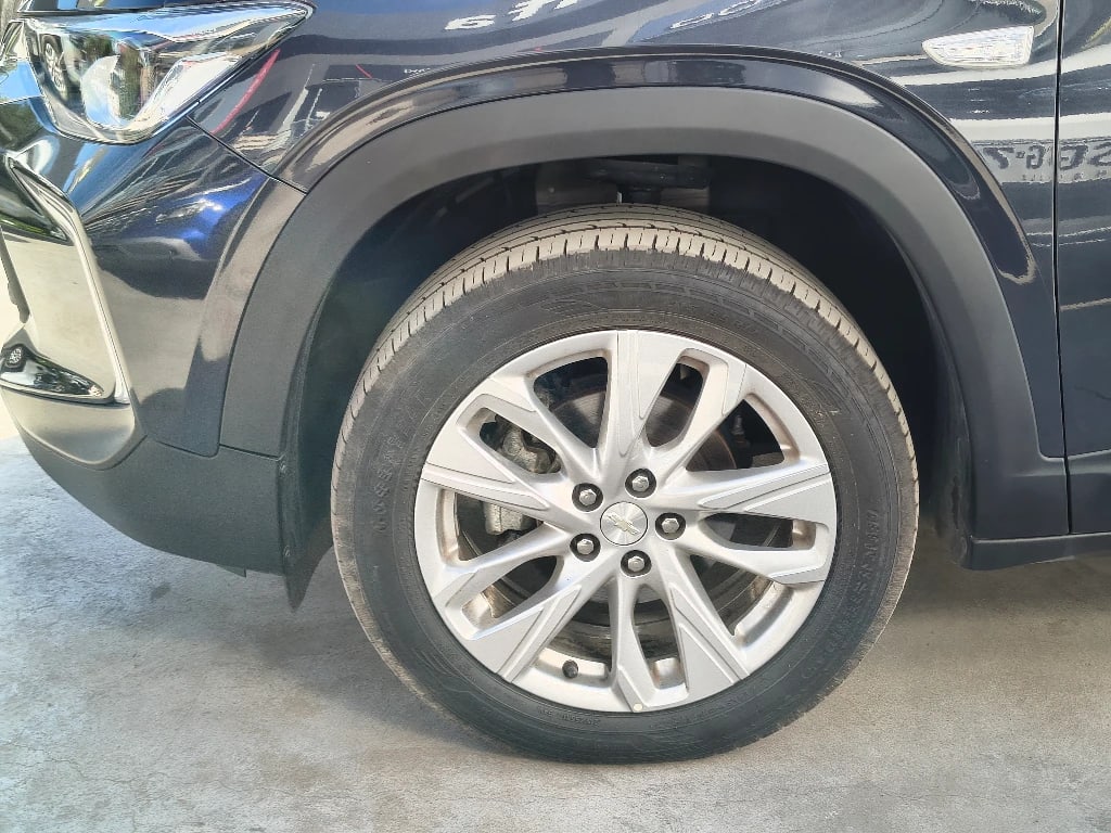 Chevrolet Tracker 1.2t Ltz R 4x2 At 5p año 2025