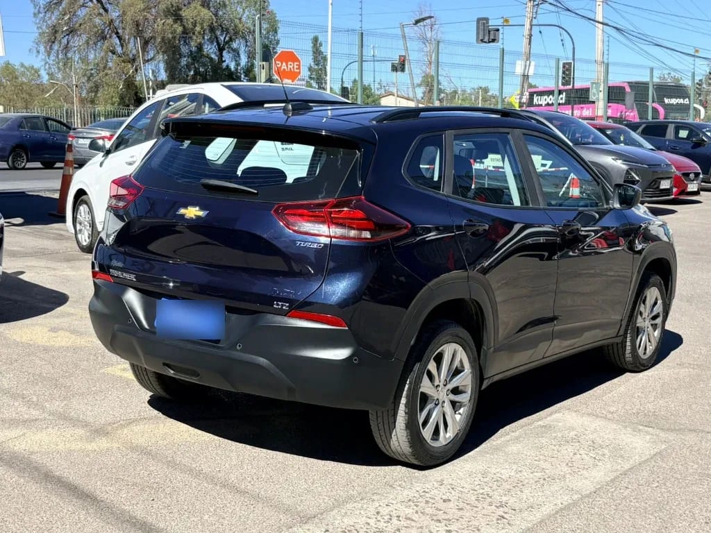 Chevrolet Tracker 1.2t Ltz R 4x2 At 5p año 2025