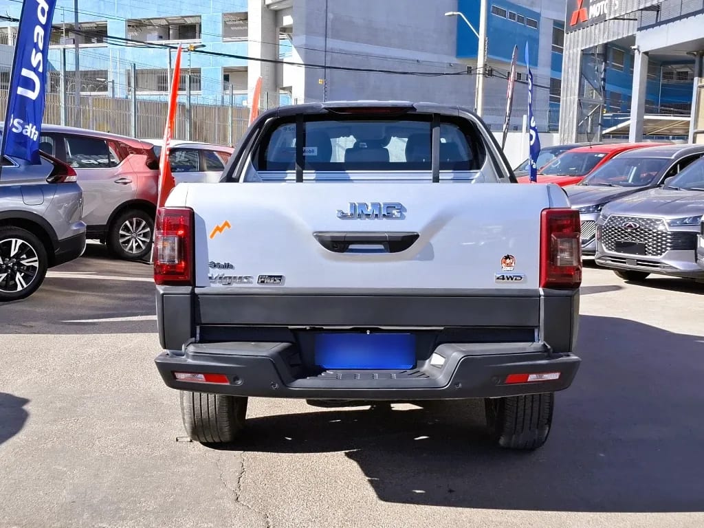 JMC Vigus 2.0 Plus Diesel 4x4 Euro6c Mt 4p año 2025