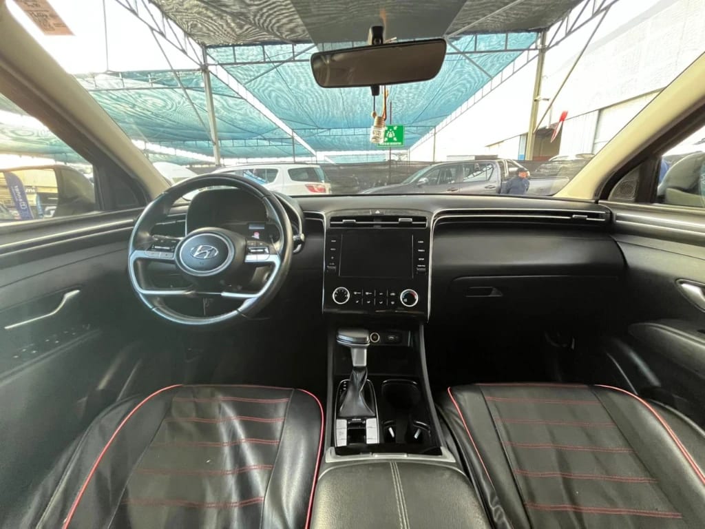 Hyundai Tucson 2.0 Nx4 Plus 4x2 At 5p año 2023