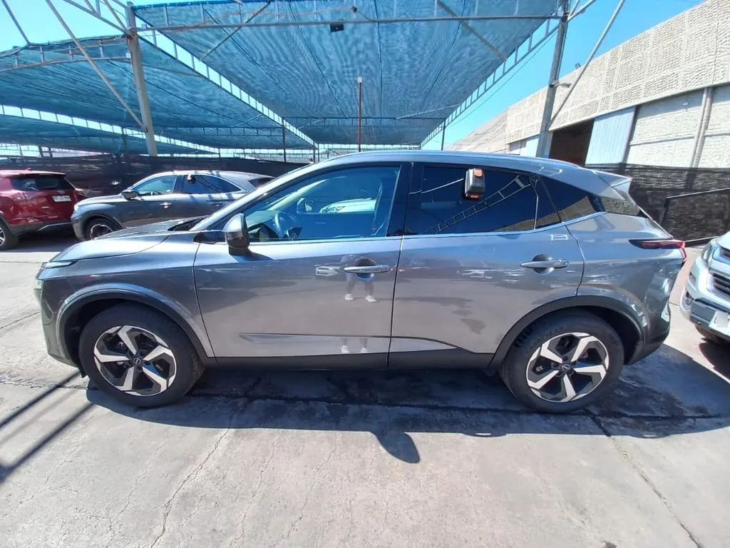 Nissan Qashqai 1.3t Advance 2wd Cvt At 5p año 2025