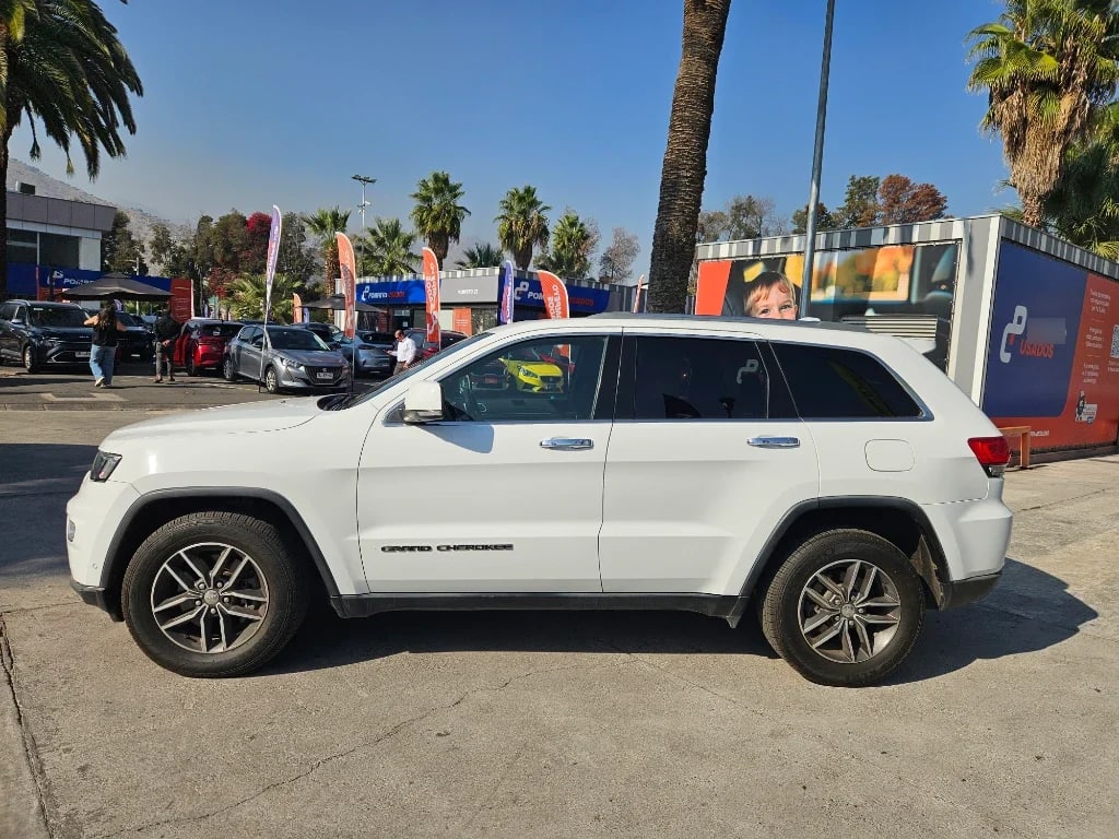 Jeep Grand Cherokee 3.6 Limited Lx 4x4 At 5p año 2018