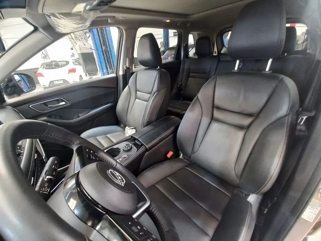 Nissan X-Trail 1.5 E-Power Exclusive Hybrid 4x4 Cvt At 5p año 2025
