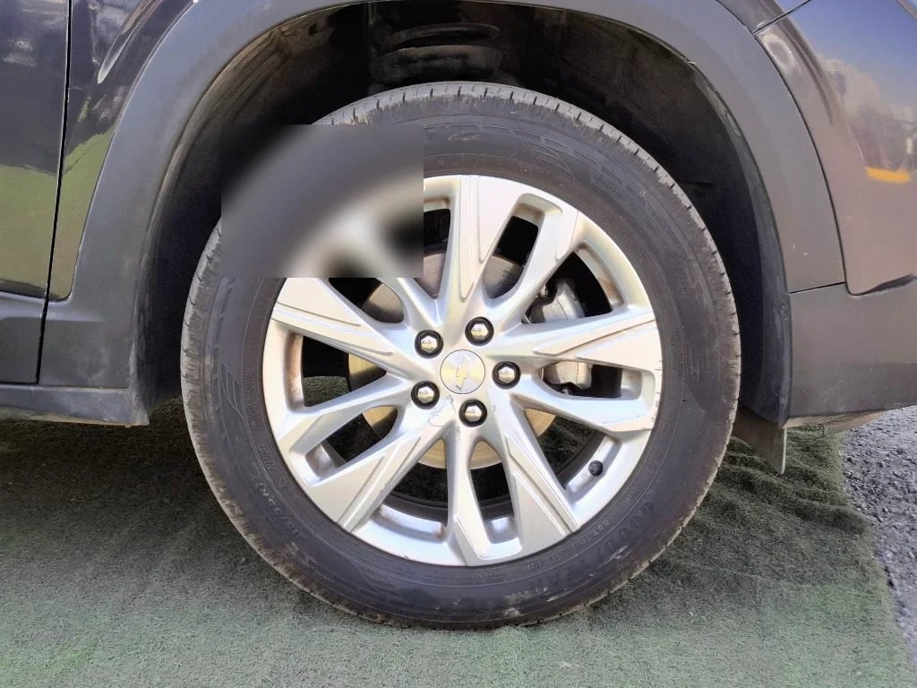 Chevrolet Tracker 1.2t Ltz R 4x2 At 5p año 2025