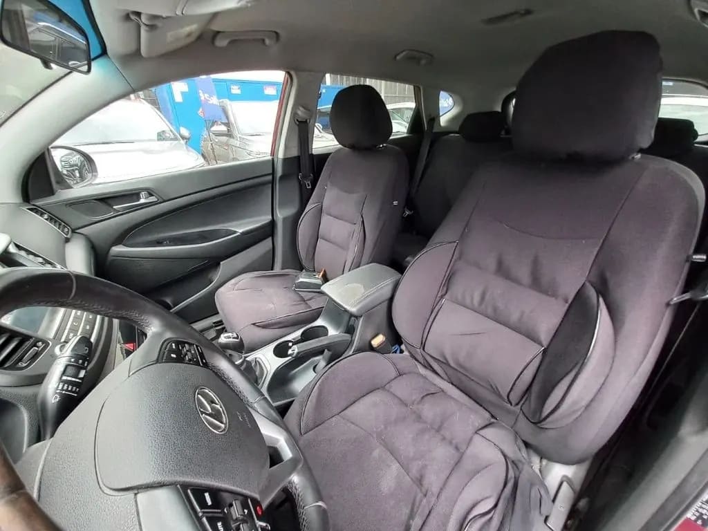 Hyundai Tucson 2.0 Gl Advance 4x2 Mt 5p año 2017
