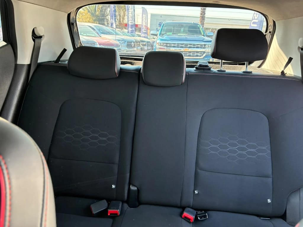 Hyundai Grand I10 1.0 Ai3 Hb Go Mt año 2024