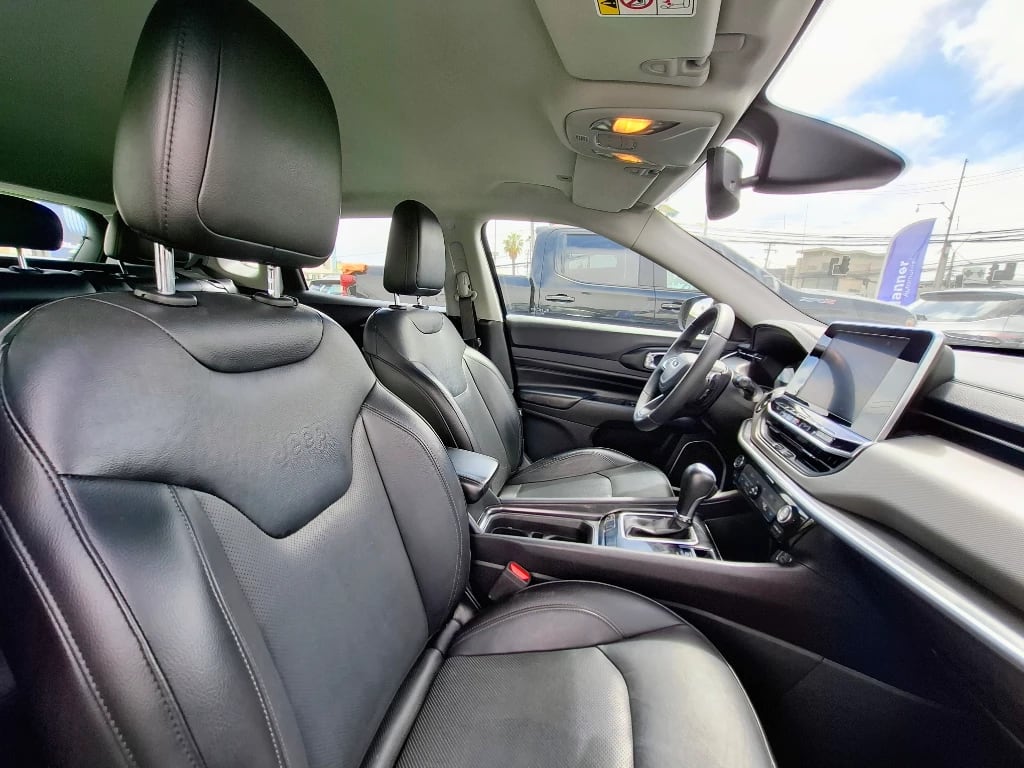 Jeep Compass 1.3 Longitude 4x2 At 5p año 2023