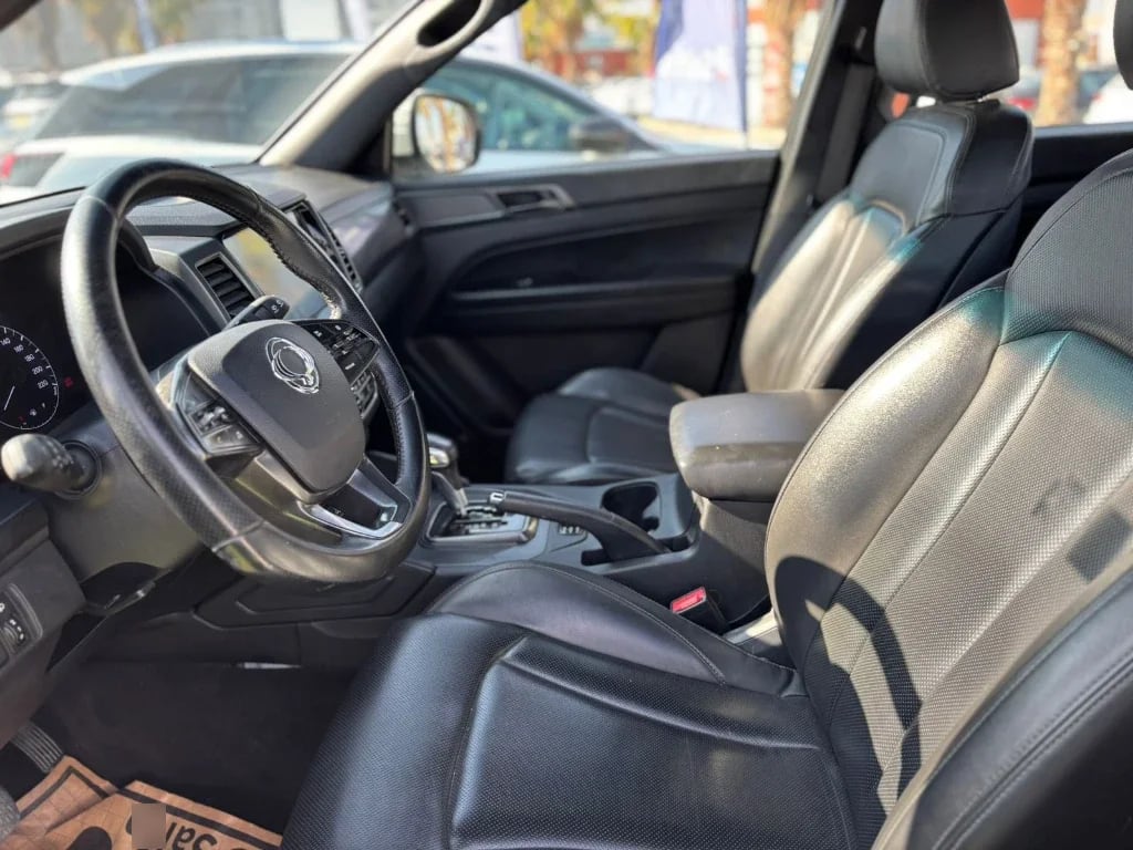 Ssangyong Grand Musso 2.2 Grand Limited Td Diesel 4wd At6 4p año 2023