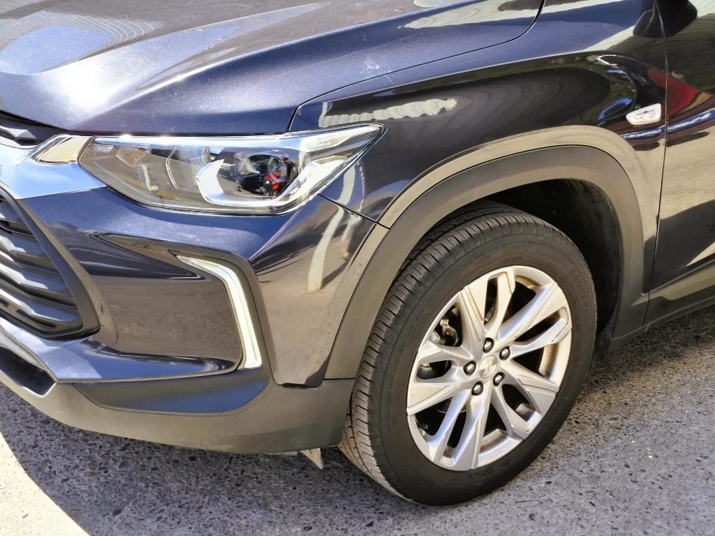 Chevrolet Tracker 1.2t Ltz R 4x2 At 5p año 2025