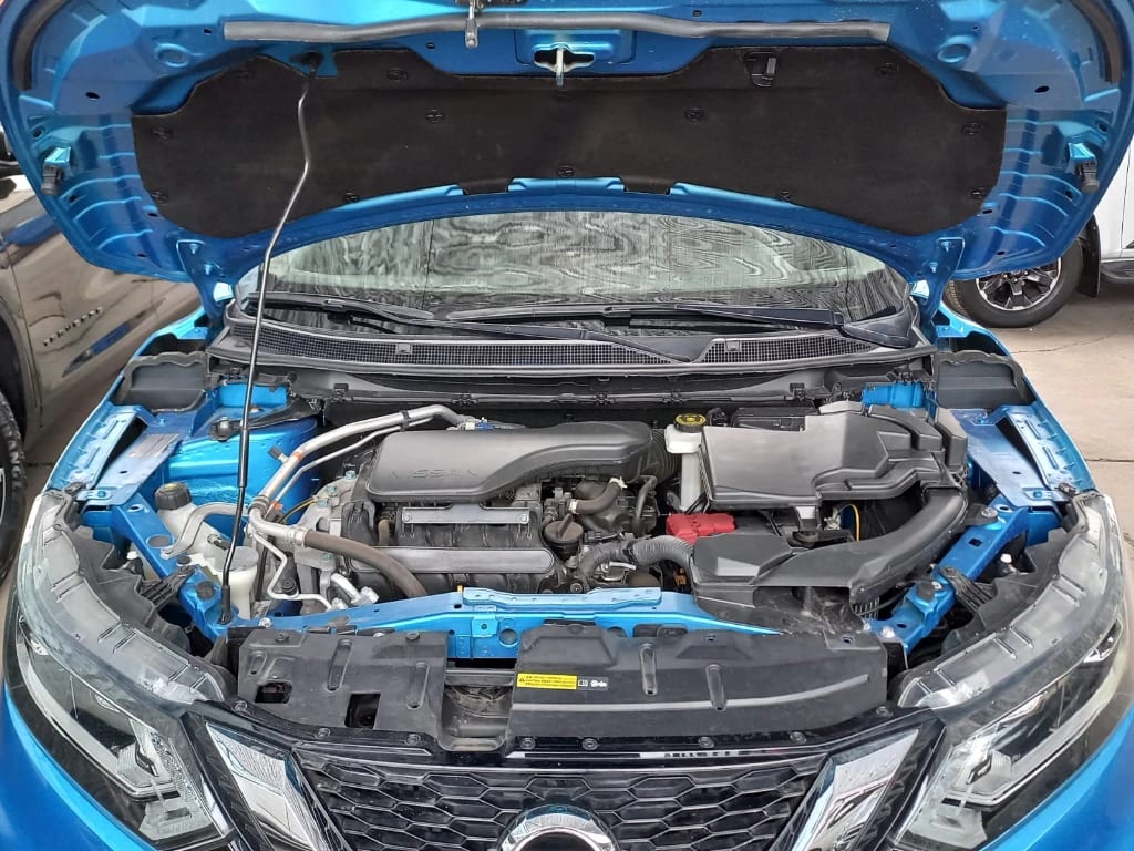 Nissan Qashqai 2.0 Sense Multimedia 4x2 Mt 5p año 2021