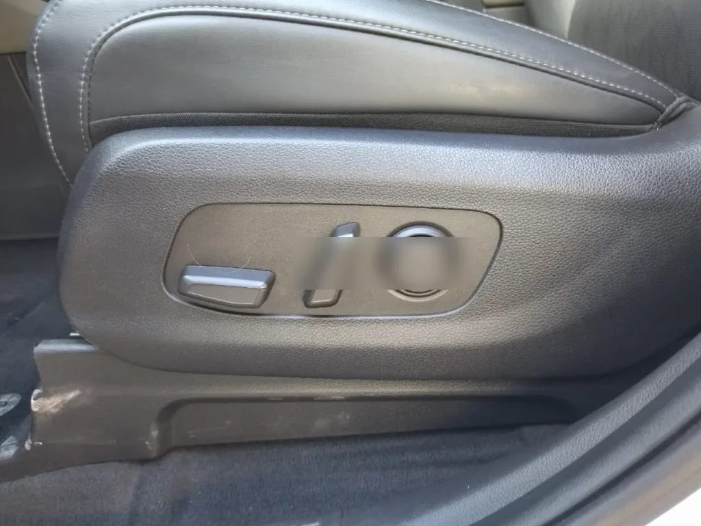 Kia Carnival 2.2 Ex Diesel 4x2 8at 5p año 2025