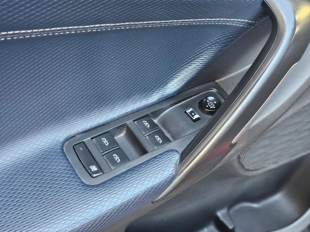 Chevrolet Tracker 1.2t Premier Fwd At 5p año 2021