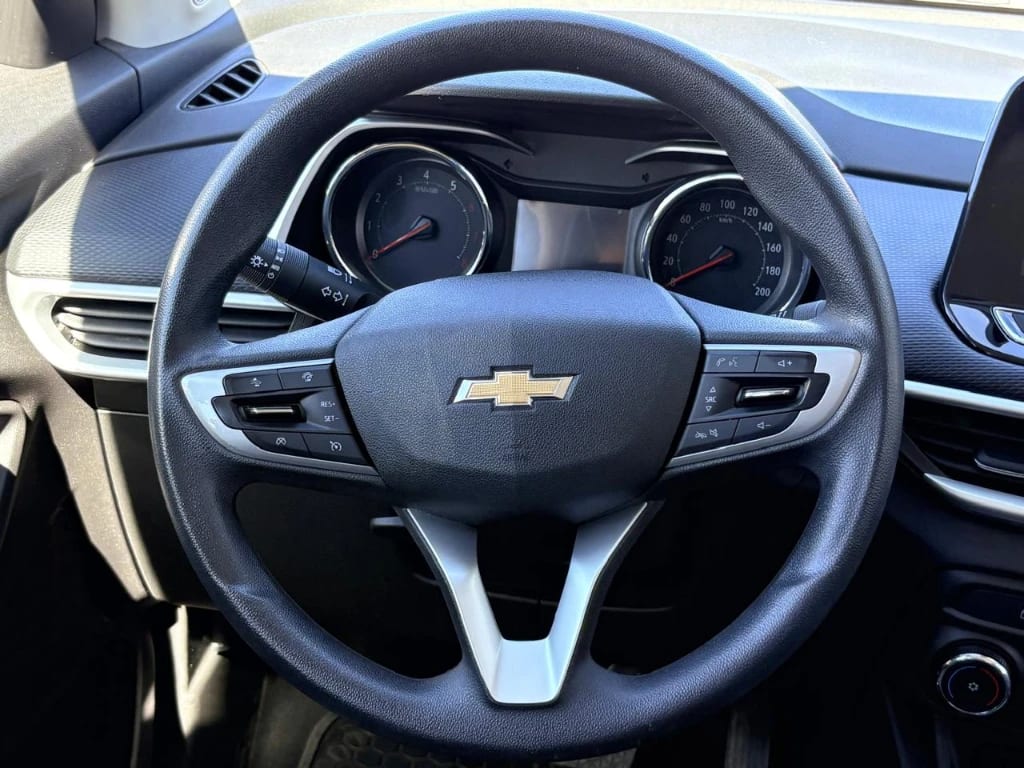 Chevrolet Tracker 1.2t Ltz R 4x2 At 5p año 2025