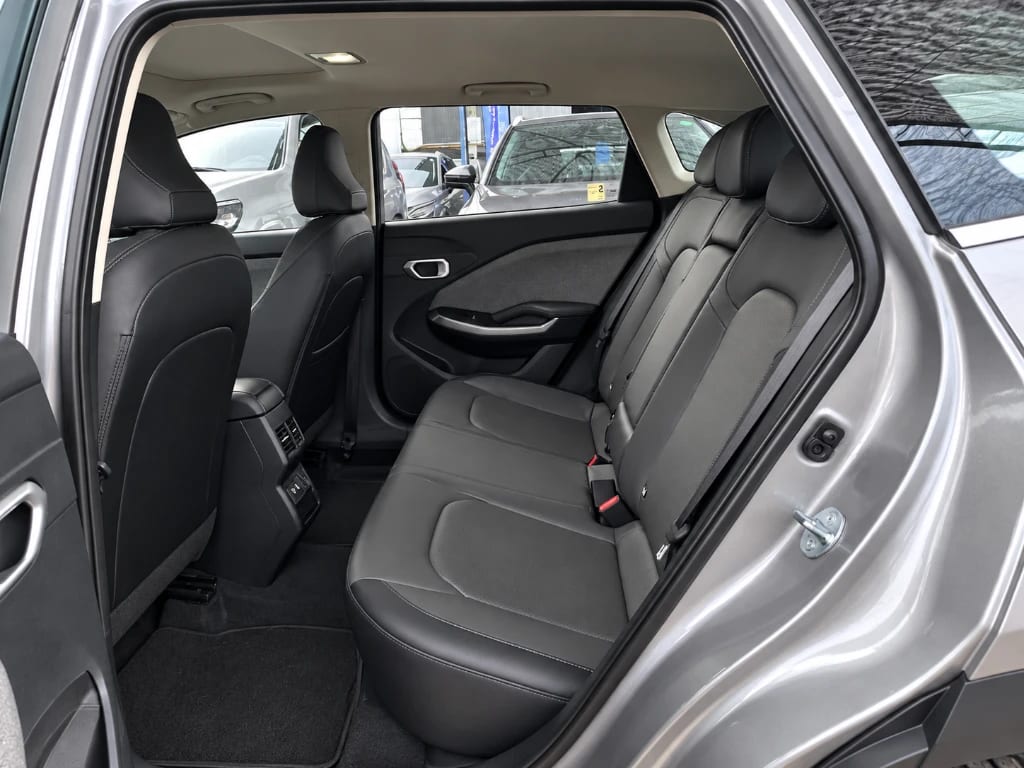 Kia K3 Cross Ex 16l 6mt Full año 2025