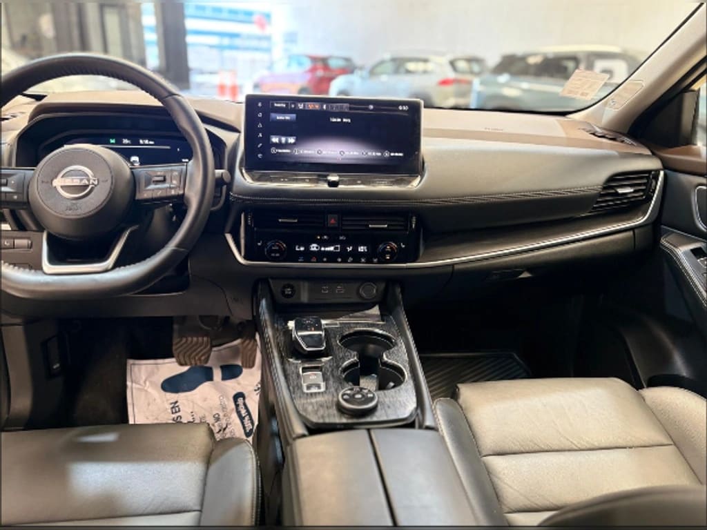 Nissan X-Trail 1.5 E-Power Exclusive Hybrid 4x4 Cvt At 5p año 2025