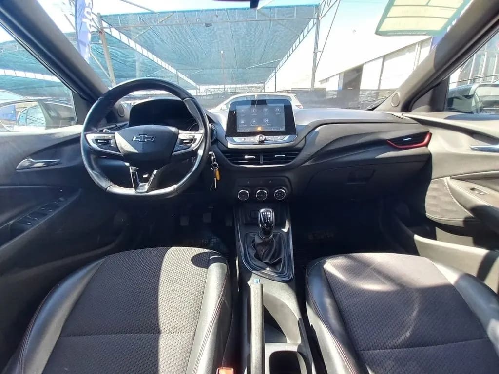Chevrolet Onix 1.0t Rs Mt 5p año 2022