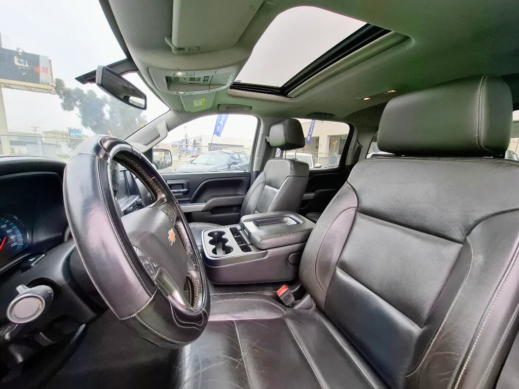 Chevrolet Silverado 5.3 Lt 4wd Ext Z71 Dob. Cab. At 4p año 2019