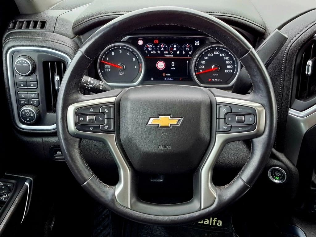 Chevrolet Silverado Dcab 4x4 Sohc 5.3 Aut año 2022