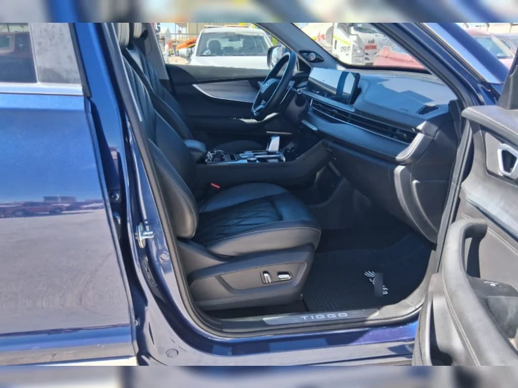 Chery Tiggo 8 Pro 2.0 Tgdi Glx Pro Max Awd At 5p año 2024