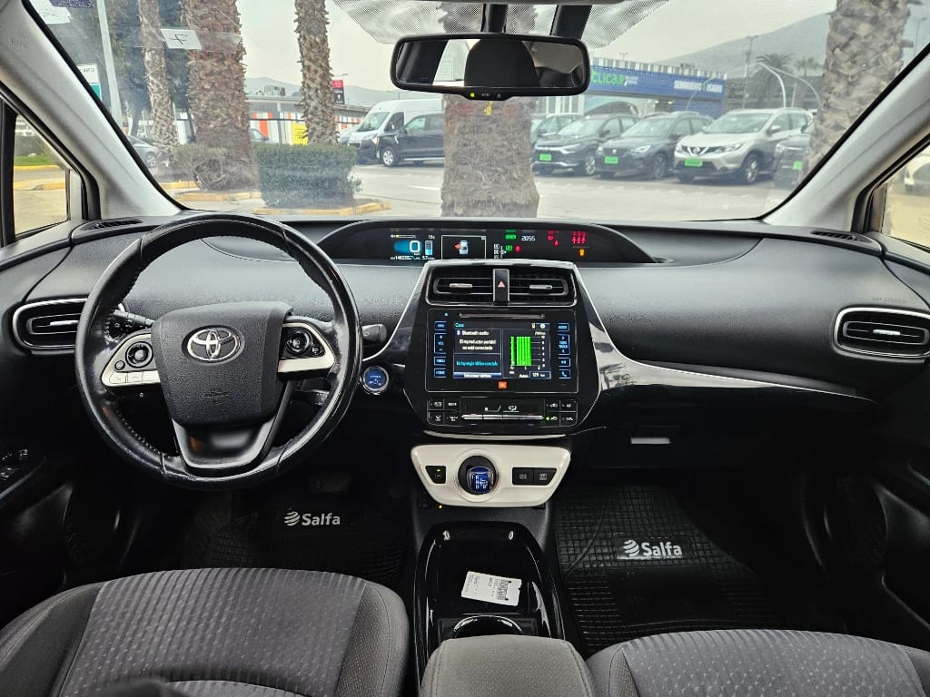 Toyota Prius 1.8 Cvt At 5p año 2018