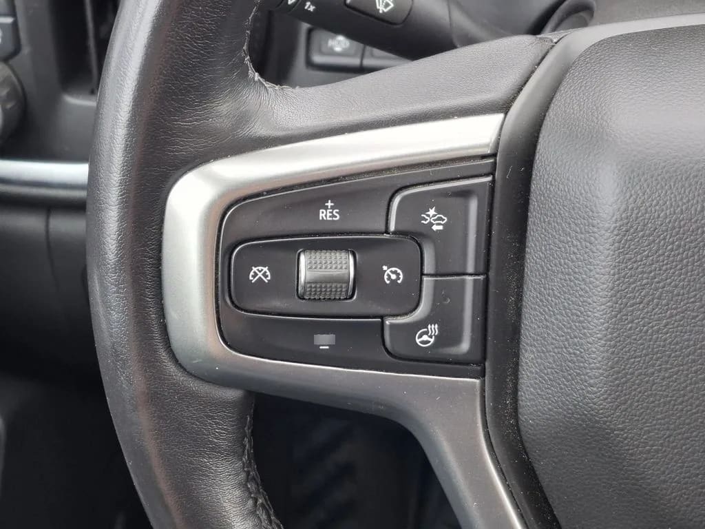 Chevrolet Silverado Dcab 4x4 Sohc 5.3 Aut año 2022