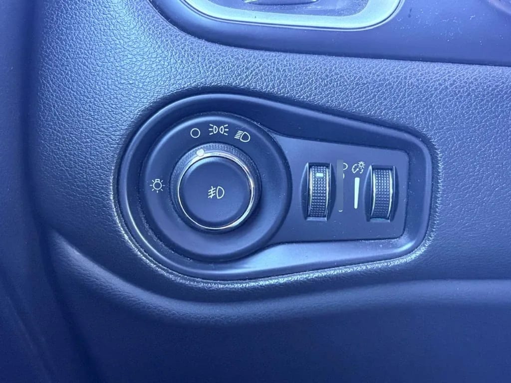 Jeep Renegade 1.8 Sport Lx Mt año 2019