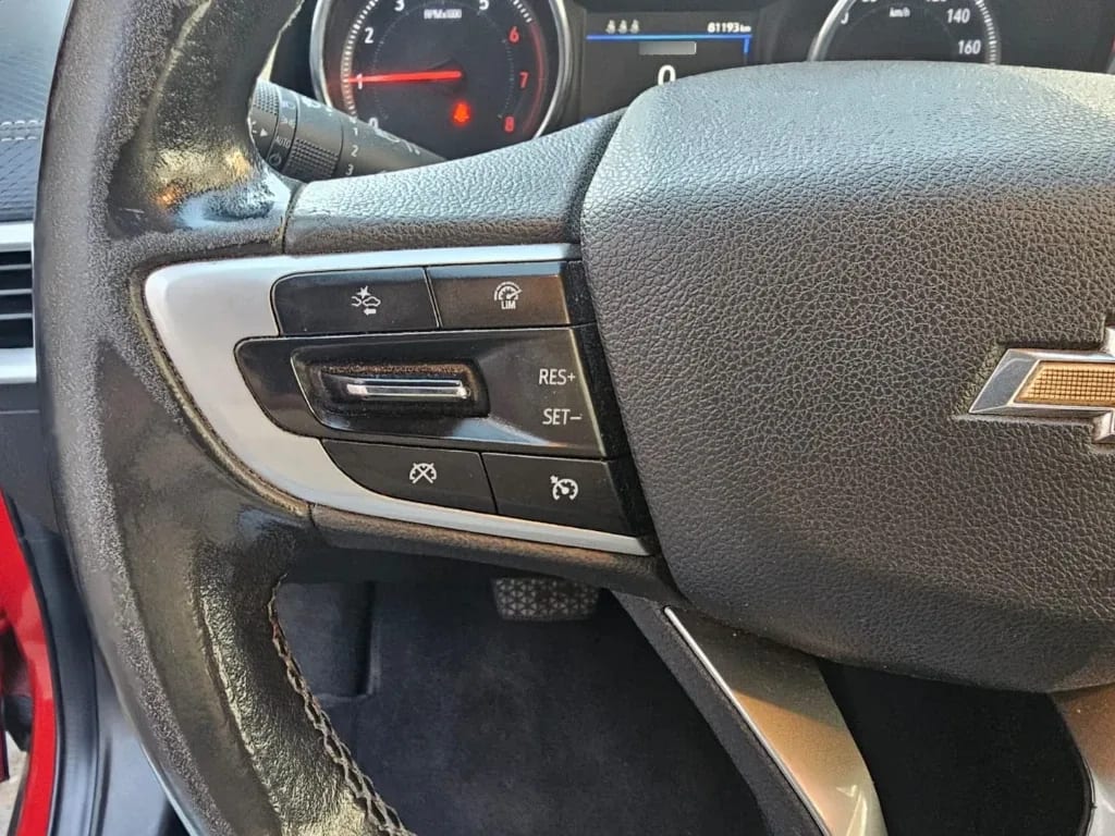 Chevrolet Tracker 1.2t Premier Fwd At 5p año 2021