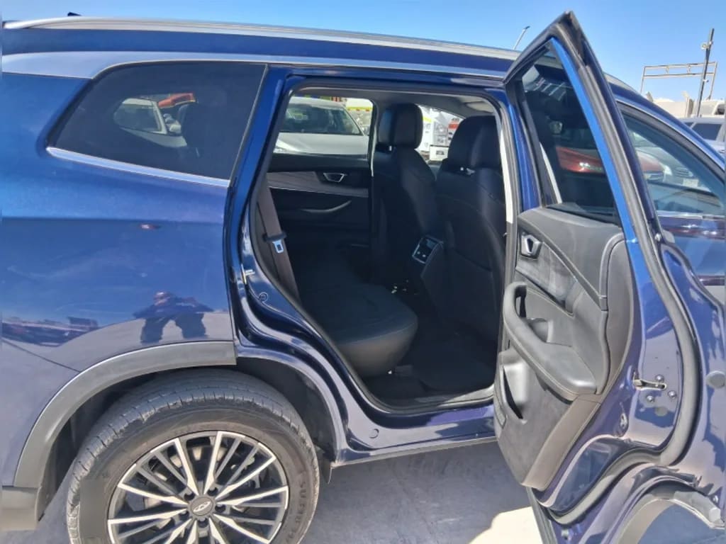 Chery Tiggo 8 Pro 2.0 Tgdi Glx Pro Max Awd At 5p año 2024