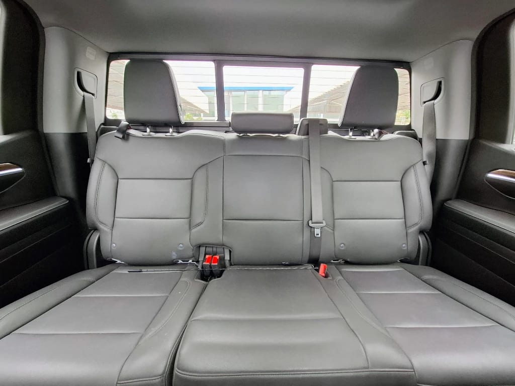 Chevrolet Silverado At10 4x4 5.3 Aut (c) año 2025