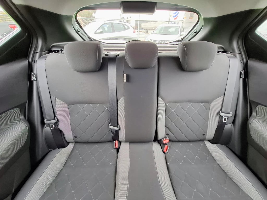Nissan Kicks 1.6 Sense 4x2 Mt 5p año 2021