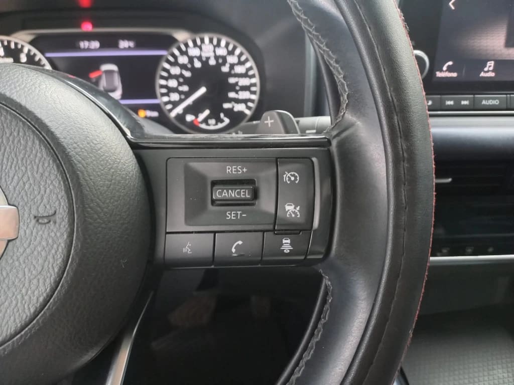 Nissan Qashqai 1.3t Advance 2wd Cvt At 5p año 2023
