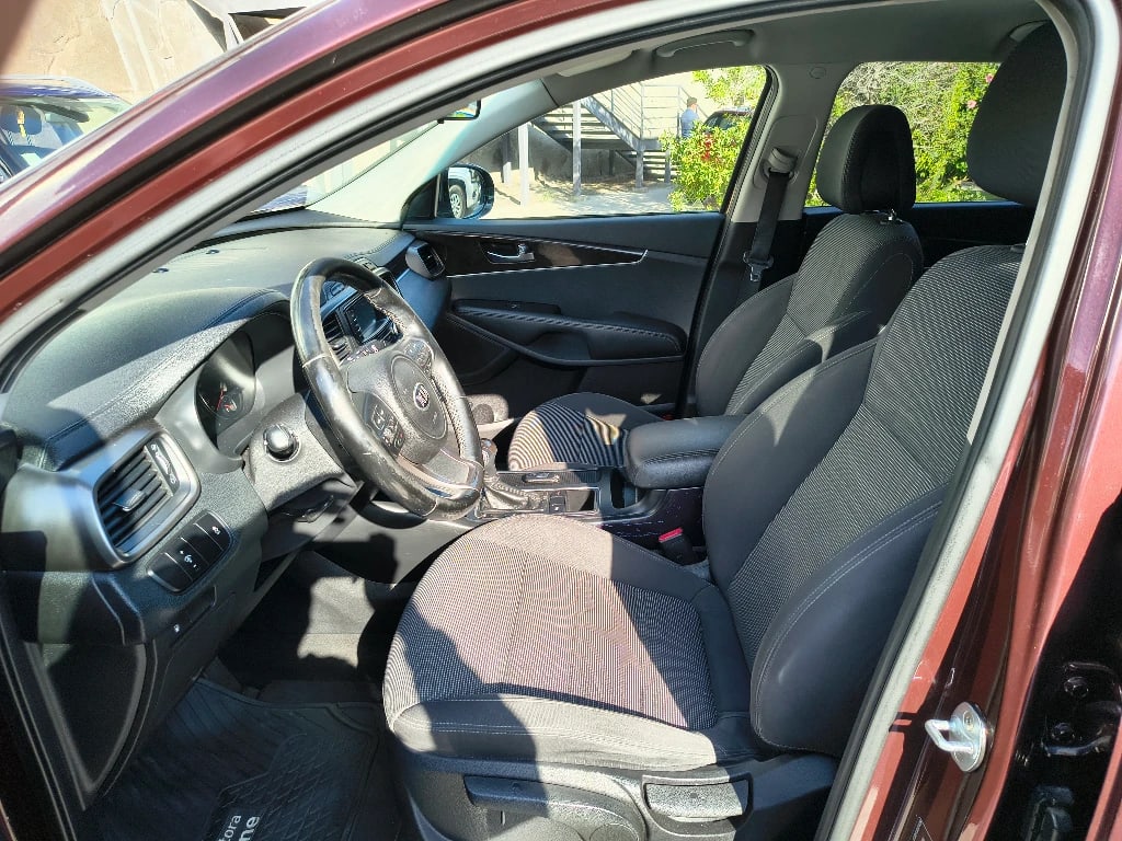 Kia Sorento 2.4 Ex 4wd Full 6at 5p año 2017