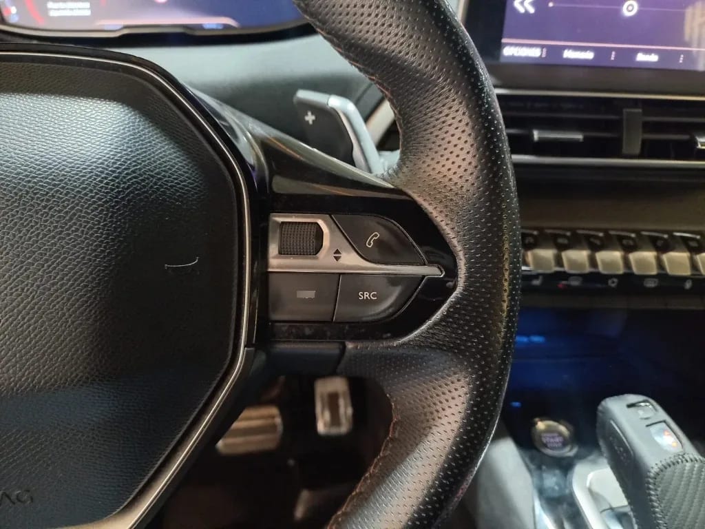 Peugeot 3008 2.0 Gt Bluehdi Diesel 4x2 At 5p año 2019