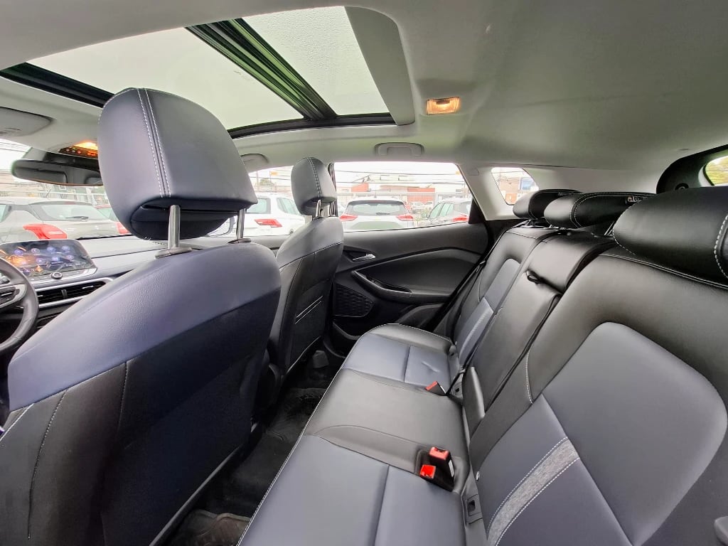 Chevrolet Tracker 1.2t Premier At S año 2025