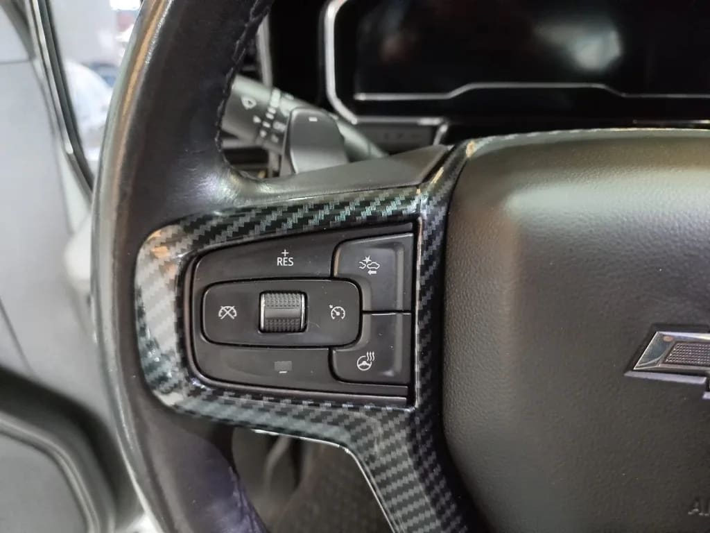 Chevrolet Silverado 6.2 Zr2 4x4 At 4p año 2023
