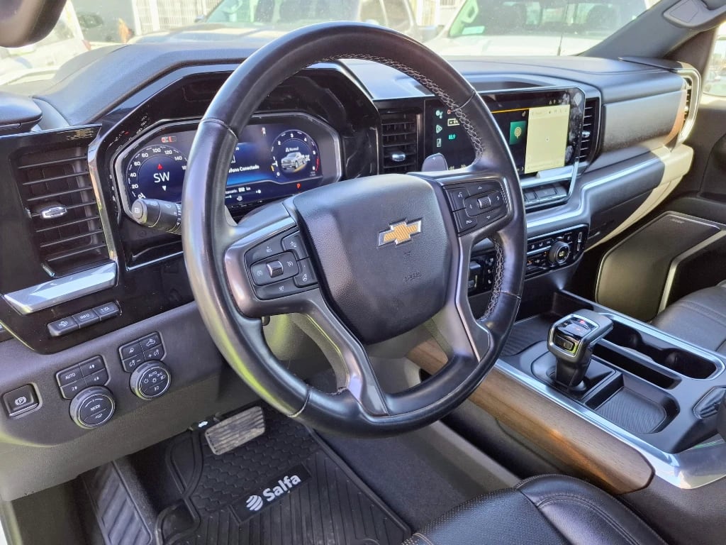 Chevrolet Silverado 3.0 High Country 4x4 At 4p año 2025