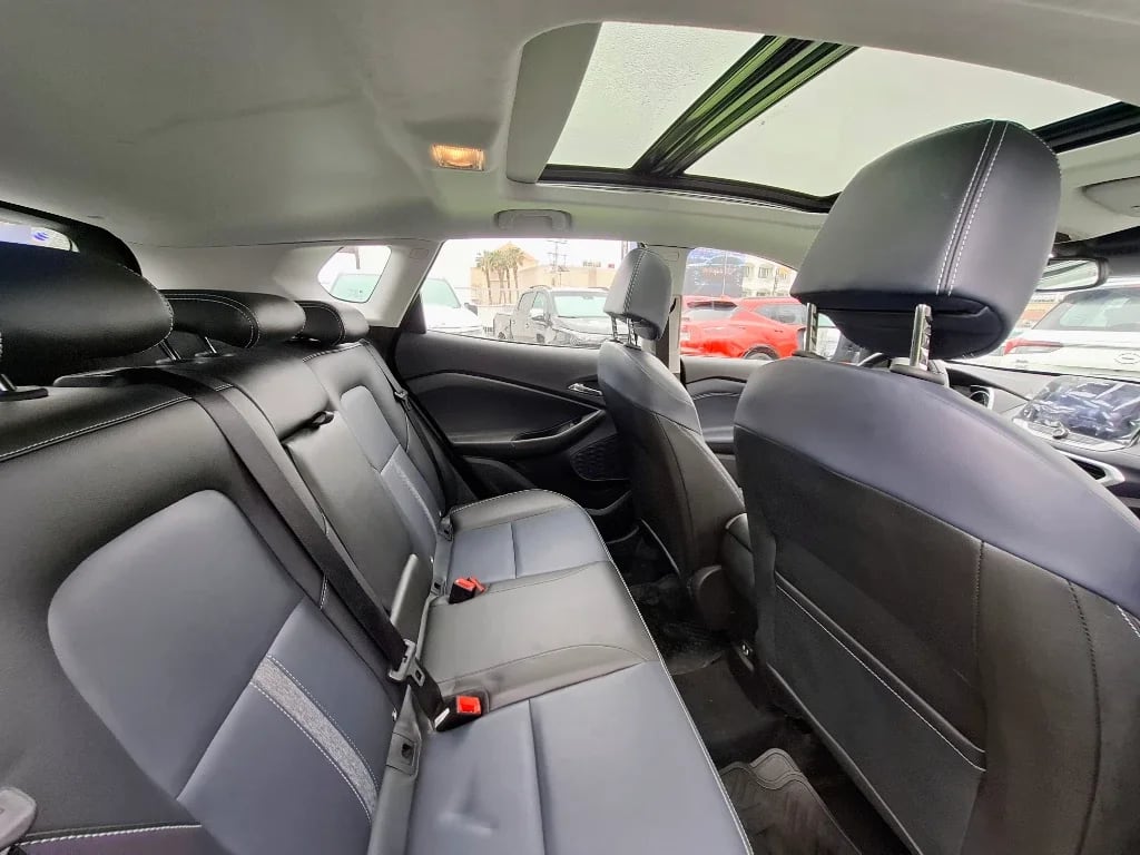 Chevrolet Tracker 1.2t Premier At S año 2025