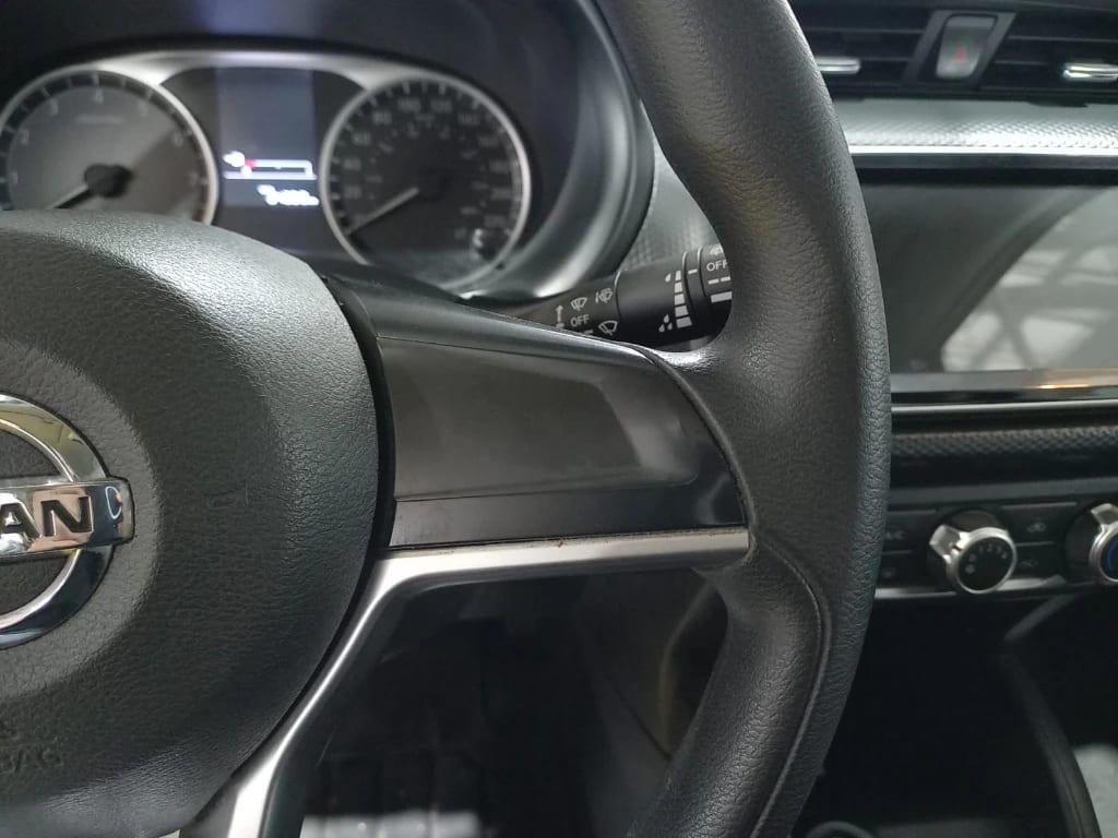 Nissan Kicks 1.6 Sense 4x2 Mt 5p año 2021