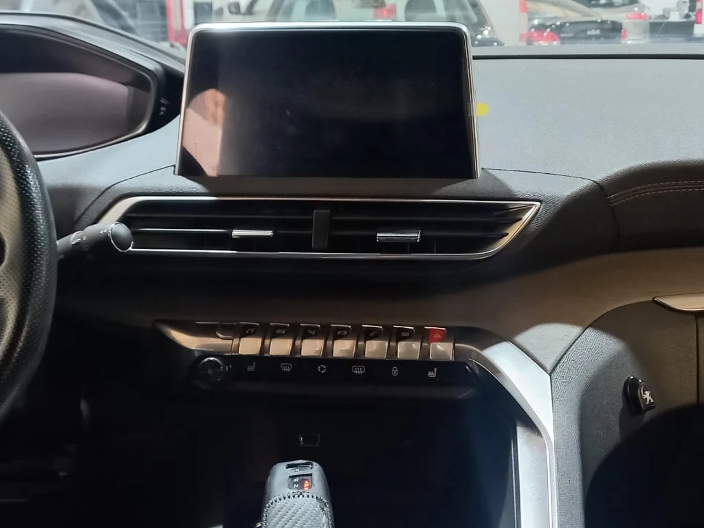 Peugeot 3008 2.0 Gt Bluehdi Diesel 4x2 At 5p año 2019