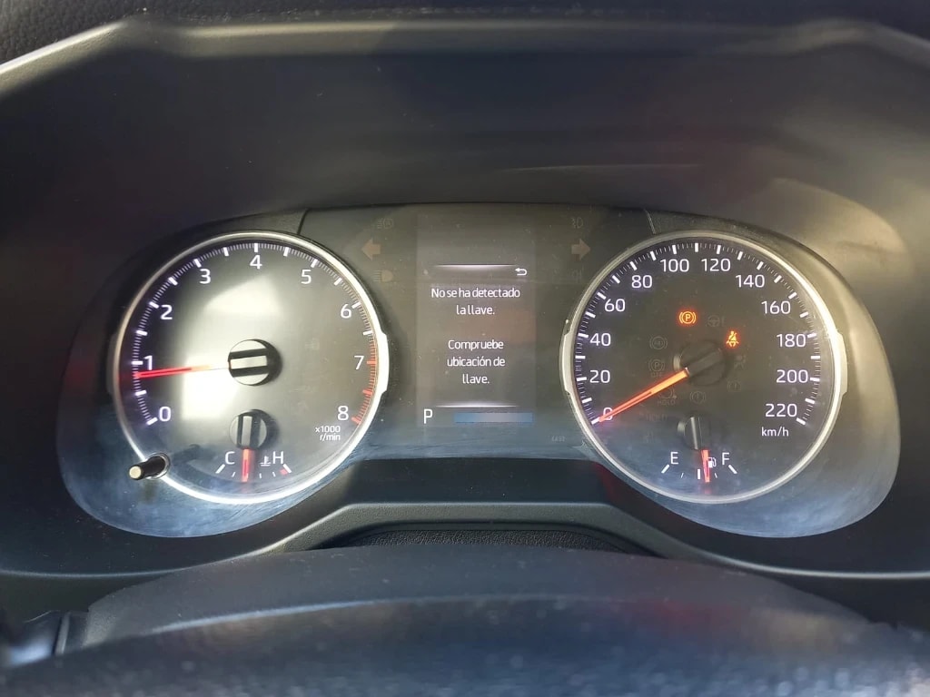 Toyota Rav4 2.0 Xle 4x2 Cvt At 5p año 2021