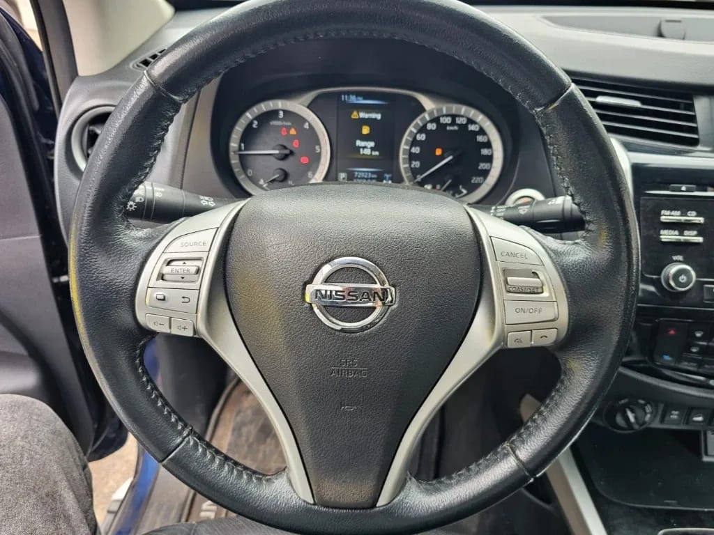 Nissan Np300 2.3 Le Diesel 4wd Dob.cab. At 4p año 2018