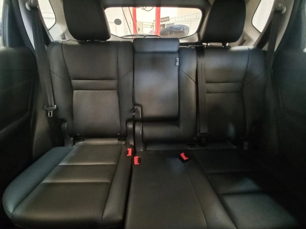 Nissan X-Trail 1.5 E-Power Exclusive Hybrid 4x4 Cvt At 5p año 2025