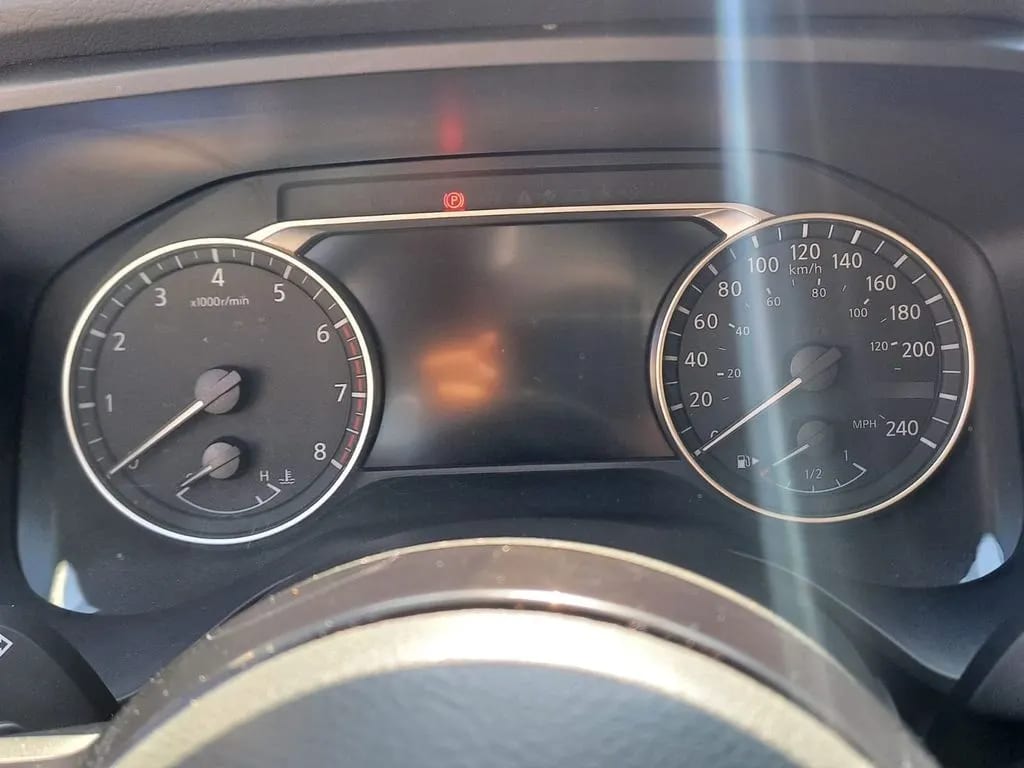 Nissan Qashqai 1.3t Advance 2wd Cvt At 5p año 2025