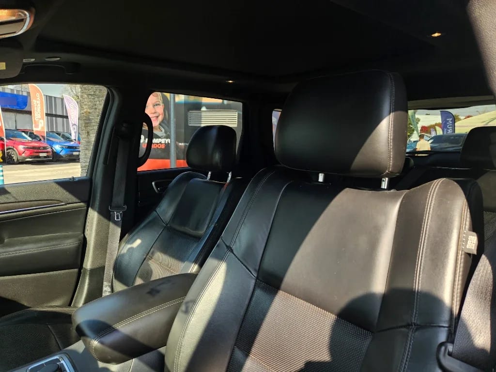 Jeep Grand Cherokee 3.6 Limited Lx 4x4 At 5p año 2018