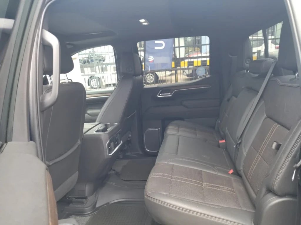 Chevrolet Silverado 3.0 High Country 4x4 At 4p año 2023
