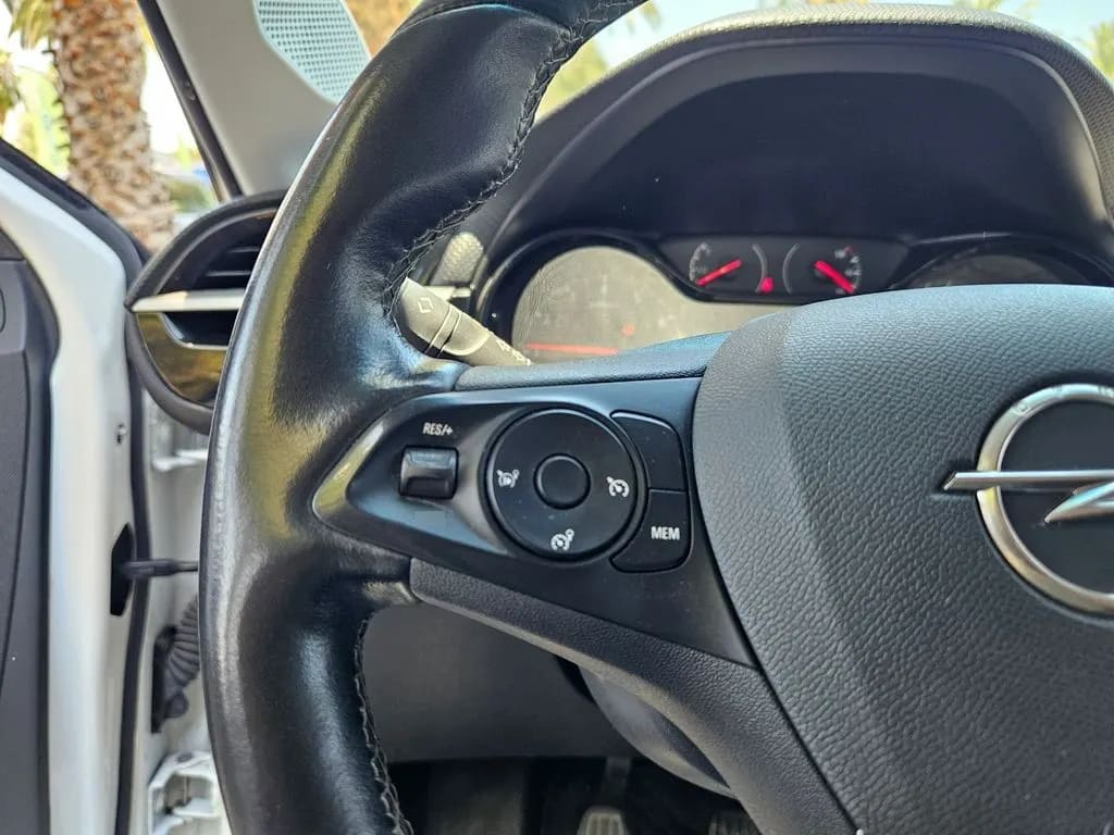 Opel Corsa 1.2 Edition 75hp 4x2 Mt5 5p año 2021