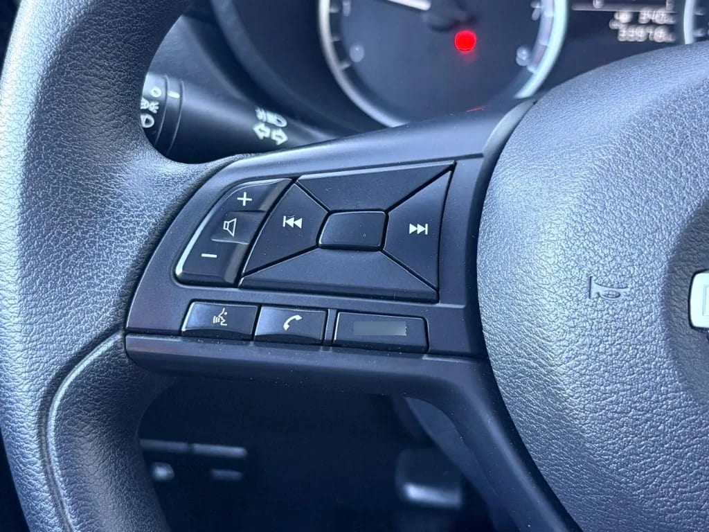 Nissan Versa Sense 1.6 Mt 4x2 año 2025